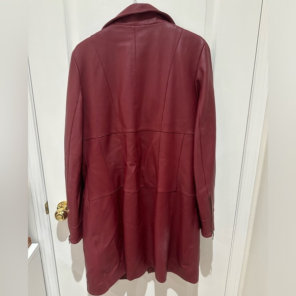 Vintage red/maroon Danier genuine leather jacket - Picture 2 of 5